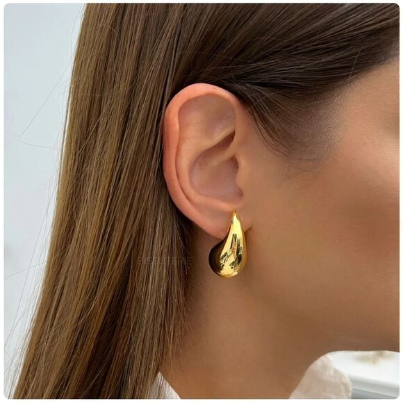 Drop Earrings in Fine Gold Plated - Picture 1 of 5